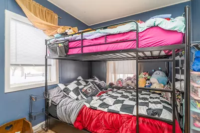 1221 Knight Avenue N, Thief River Falls, MN 56701 - Photo 8