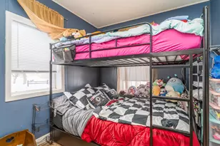 1221 Knight Ave N, Thief River Falls, MN 56701 - Photo 8