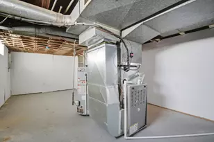 1204 1st Ave NE, Austin, MN 55912 - Photo 28