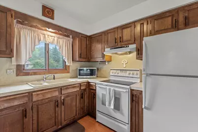 1445 Brittany Road, Hastings, MN 55033 - Photo 8