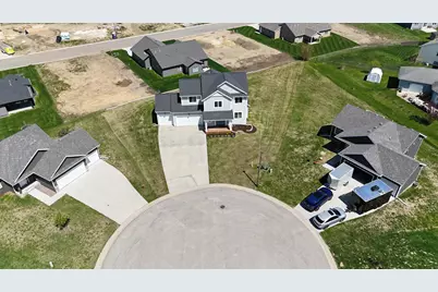 577 Keefe Court NW, Eyota, MN 55934 - Photo 10