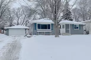 1626 Pine St, Hastings, MN 55033 - Photo 1