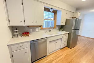 1626 Pine St, Hastings, MN 55033 - Photo 12