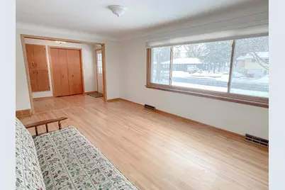 1626 Pine Street, Hastings, MN 55033 - Photo 4