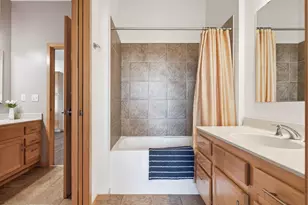 4525 Park Commons Dr, Saint Louis Park, MN 55416 - Photo 18