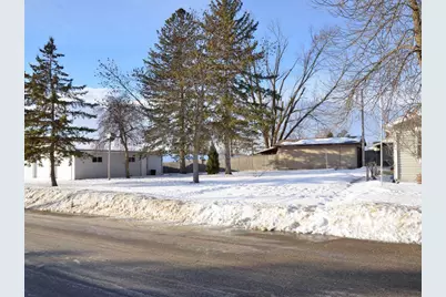 107 Grove Avenue N, Park Rapids, MN 56470 - Photo 4