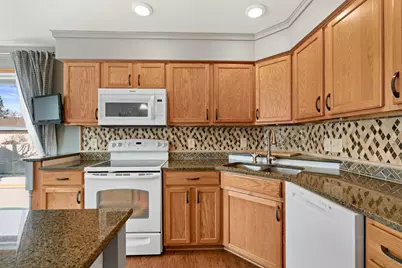 615 1st Avenue NW, Osseo, MN 55369 - Photo 2