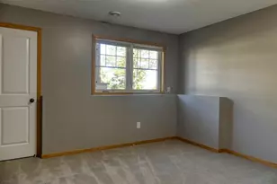 22325 Cameo Ct, Forest Lake, MN 55025 - Photo 20