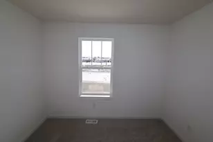 1691 Tyrone Dr, Shakopee, MN 55379 - Photo 8