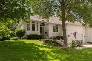 16551 Irwinton Cir, Lakeville, MN 55044 - Photo 32