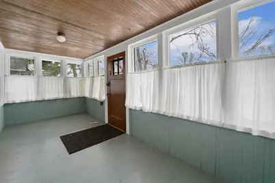 2014 Cottage Avenue E, Saint Paul, MN 55119 - Photo 2