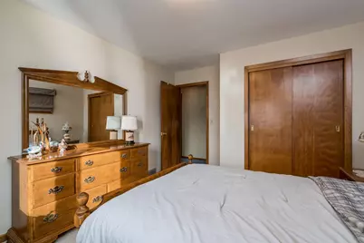 229 Pfau Street, Mankato, MN 56001 - Photo 16