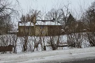 132 Parkwood Pl, Fairmont, MN 56031 - Photo 1