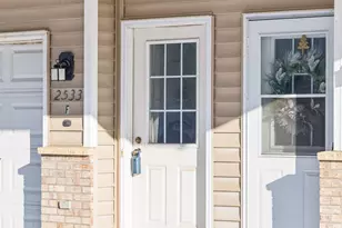 2533 Cobble Hill Ct, Woodbury, MN 55125 - Photo 6