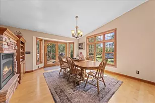 667 Red Maple Ln, Hudson, WI 54016 - Photo 32