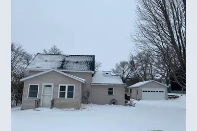 312 W Watonwan Street, Lake Crystal, MN 56055 - Photo 1