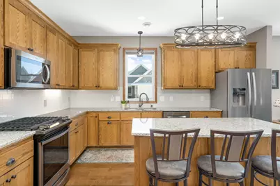 14952 Empress Avenue N, Hugo, MN 55038 - Photo 8