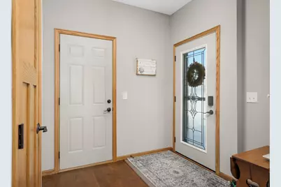 14952 Empress Avenue N, Hugo, MN 55038 - Photo 2