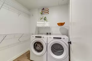 270 Hennepin Ave, Minneapolis, MN 55401 - Photo 14