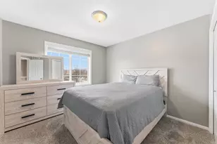 7598 Crimson Ln, Savage, MN 55378 - Photo 18