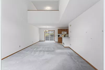 13807 Granada Way #9, Apple Valley, MN 55124 - Photo 4