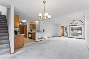 13807 Granada Way, Apple Valley, MN 55124 - Photo 8