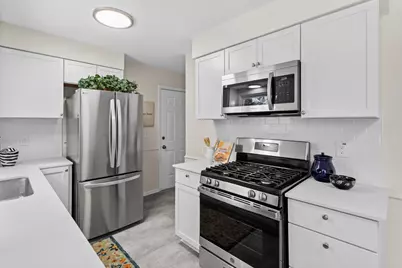 3933 Edgewood Avenue N, Crystal, MN 55427 - Photo 14