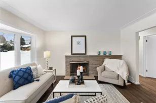 3933 Edgewood Ave N, Crystal, MN 55427 - Photo 4