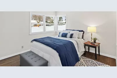 3933 Edgewood Avenue N, Crystal, MN 55427 - Photo 6