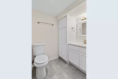 3933 Edgewood Avenue N, Crystal, MN 55427 - Photo 22