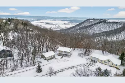 200 Skyline Drive, Wabasha, MN 55981 - Photo 1