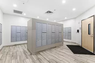 1240 S 2nd St, Minneapolis, MN 55415 - Photo 46