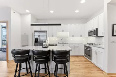 1240 S 2nd Street #604, Minneapolis, MN 55415 - Photo 14