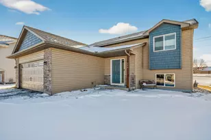 504 Moline Loop NW, Isanti, MN 55040 - Photo 46