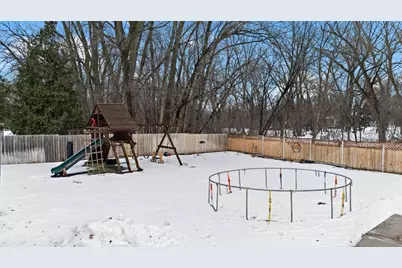 3433 77th Avenue N, Brooklyn Park, MN 55443 - Photo 30