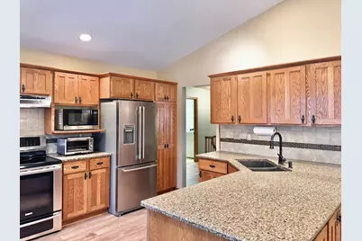 1894 Cherry Street, Red Wing, MN 55066 - Photo 4