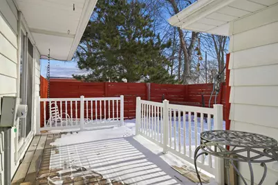 2000 E Oakland Avenue, Austin, MN 55912 - Photo 14