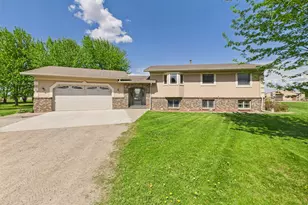 31528 63rd St, Royalton, MN 56373 - Photo 16