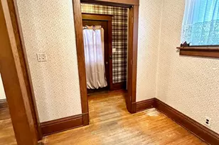 402 E 4th St, Albert Lea, MN 56007 - Photo 18