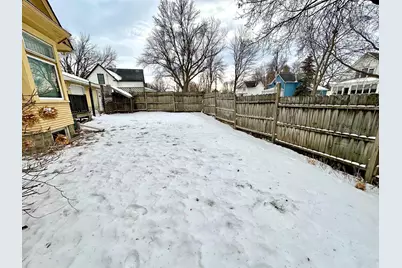 402 E 4th Street, Albert Lea, MN 56007 - Photo 4