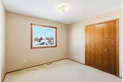 9629 Lakeside Trail, Champlin, MN 55316 - Photo 14