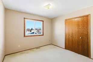 9629 Lakeside Trail, Champlin, MN 55316 - Photo 14