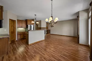 922 Ramsey St, Hastings, MN 55033 - Photo 16