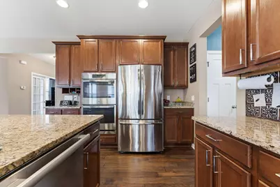 3863 Founders Path, Chaska, MN 55318 - Photo 10