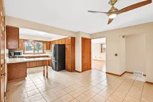 708 15th St W, Hastings, MN 55033 - Photo 6