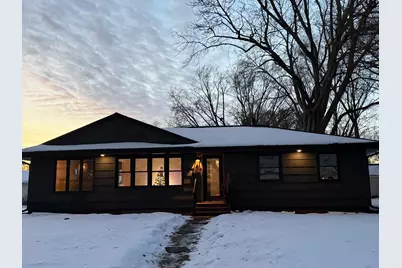 618 9th Avenue NW, New Brighton, MN 55112 - Photo 2