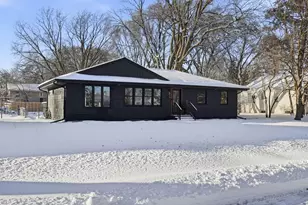 618 9th Ave NW, New Brighton, MN 55112 - Photo 4