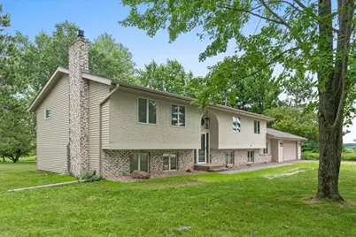 1735 Highway 63, New Richmond, WI 54017 - Photo 4