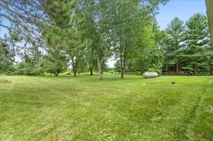 1735 Hwy 63, New Richmond, WI 54017 - Photo 36