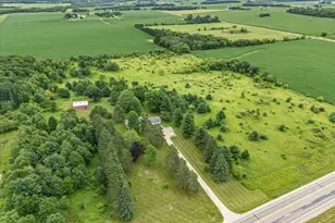 1735 Hwy 63, New Richmond, WI 54017 - Photo 2